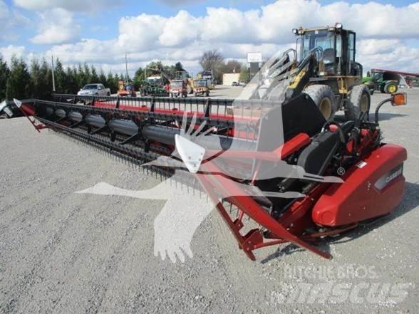 Case IH 2020 Rezalne glave za kombajne