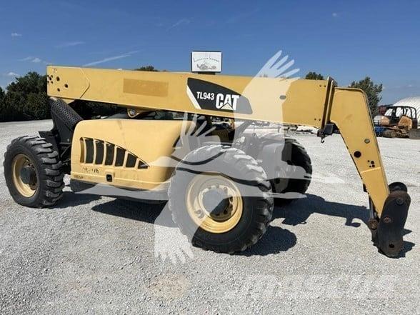 CAT TL943 Teleskopski viličarji