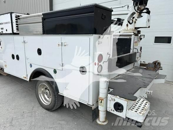 Ford F550 Gradbeništvo - drugo