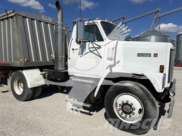 GMC BRIGADIER Vlačilci