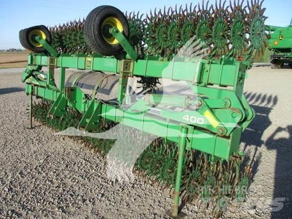 John Deere 400 Ostali priključki in naprave za pripravo tal