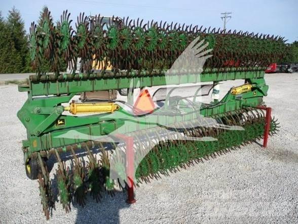 John Deere 400 Ostali priključki in naprave za pripravo tal