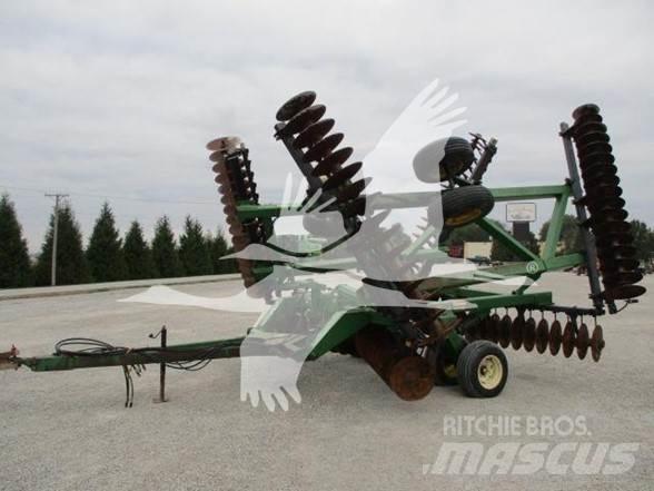 John Deere 630 Kolutne brane