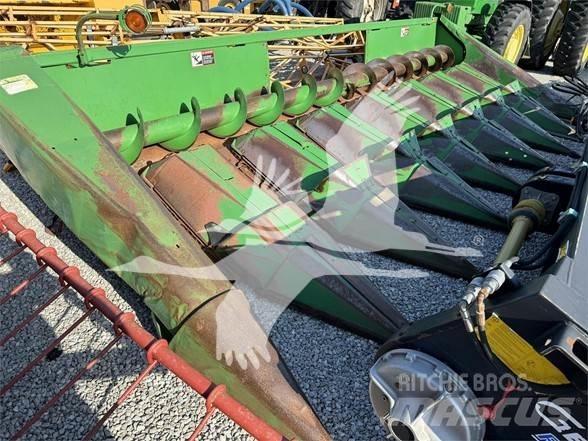 John Deere 843 Rezalne glave za kombajne