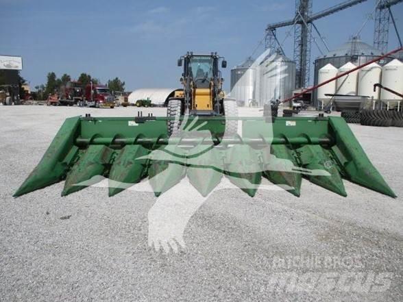 John Deere 843 Rezalne glave za kombajne