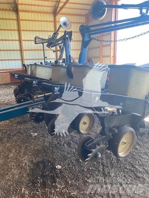 Kinze 2210 Sadilniki