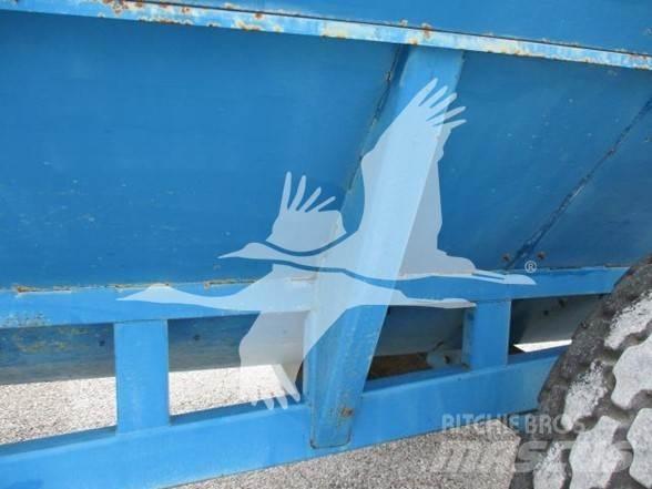 Kinze 840 Prikolice za žito
