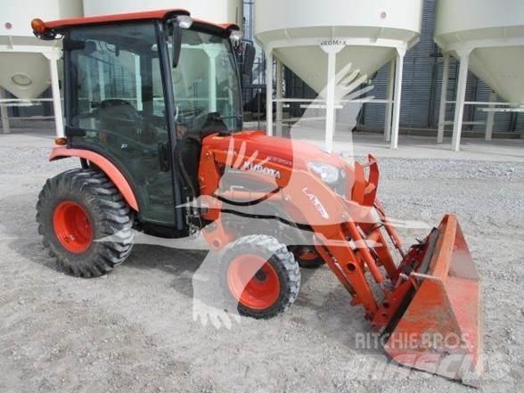 Kubota B3350 Traktorji