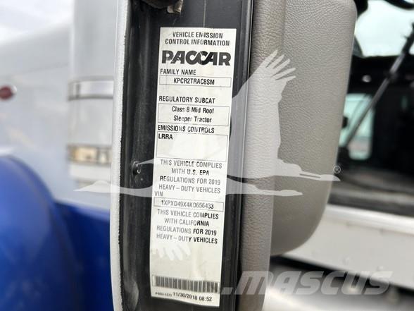 Peterbilt 389 Vlačilci