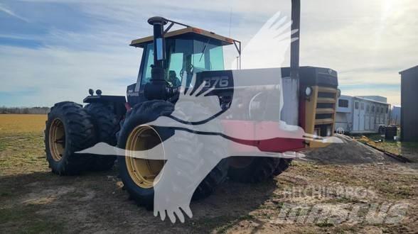 Versatile 876 Traktorji