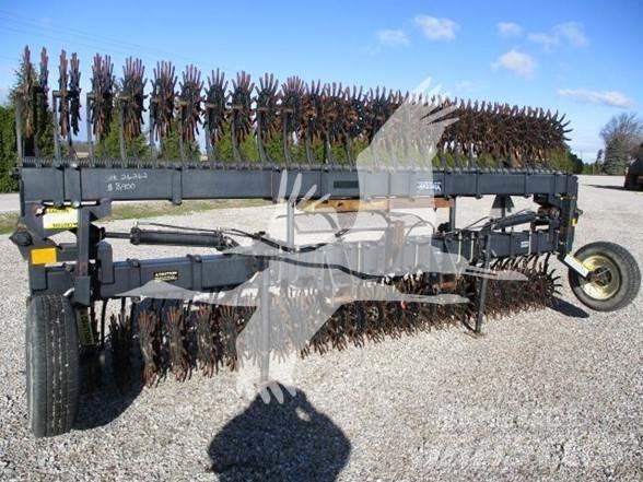 YETTER 3530 Ostali priključki in naprave za pripravo tal