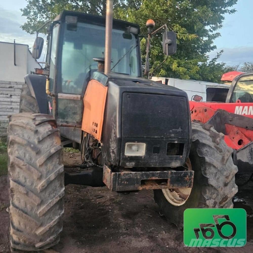 Valmet 8350. Parts Traktorji