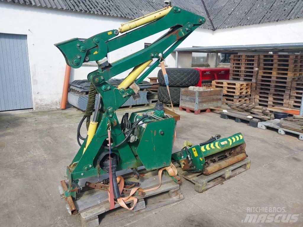 Spearhead Twiga 3000 Vrtni traktor kosilnice