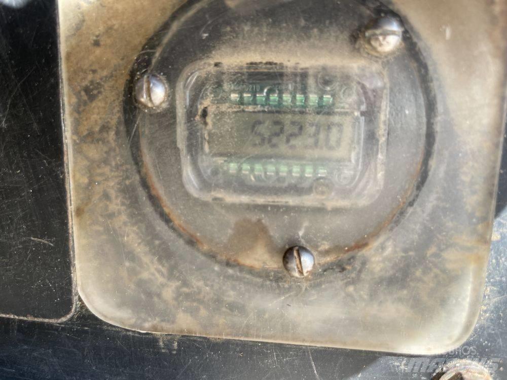 CAT 308 E 2 CR Midi bagri 7t – 12t