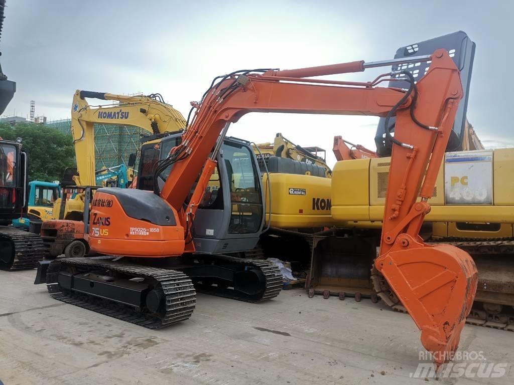 Hitachi ZX 75 Bagri goseničarji
