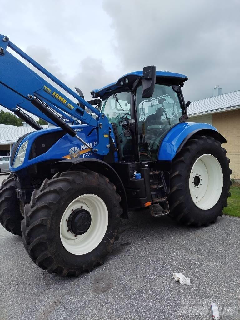 New Holland T7.210AC Traktorji