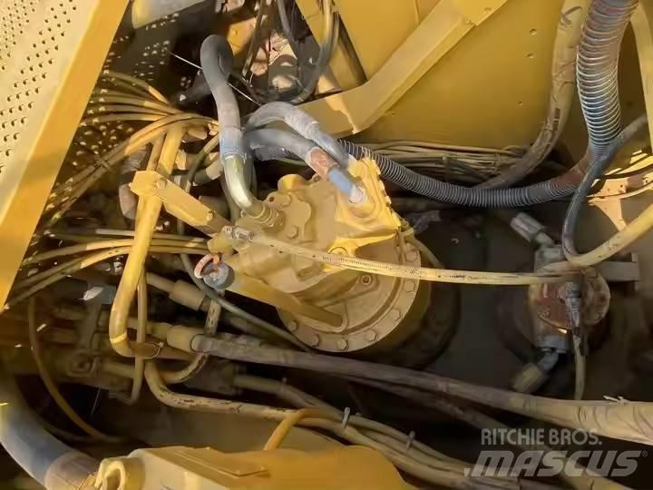 CAT CAT325B Bagri goseničarji