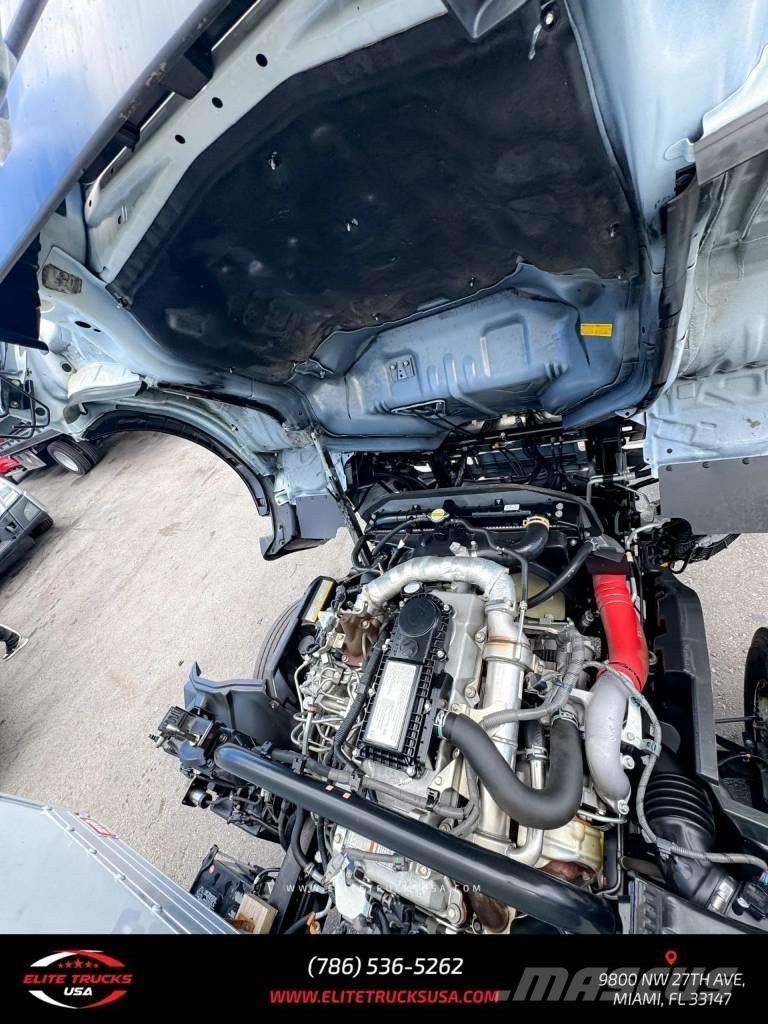 Hino 155 Tovornjaki zabojniki