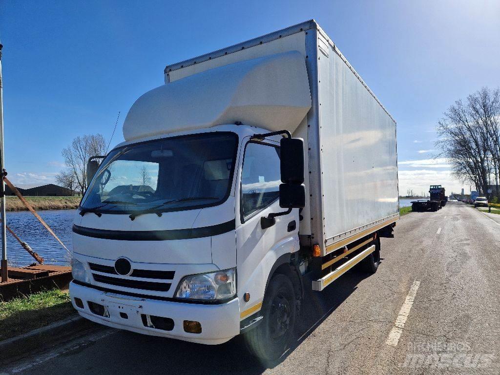 Hino 3815 Tovornjaki zabojniki
