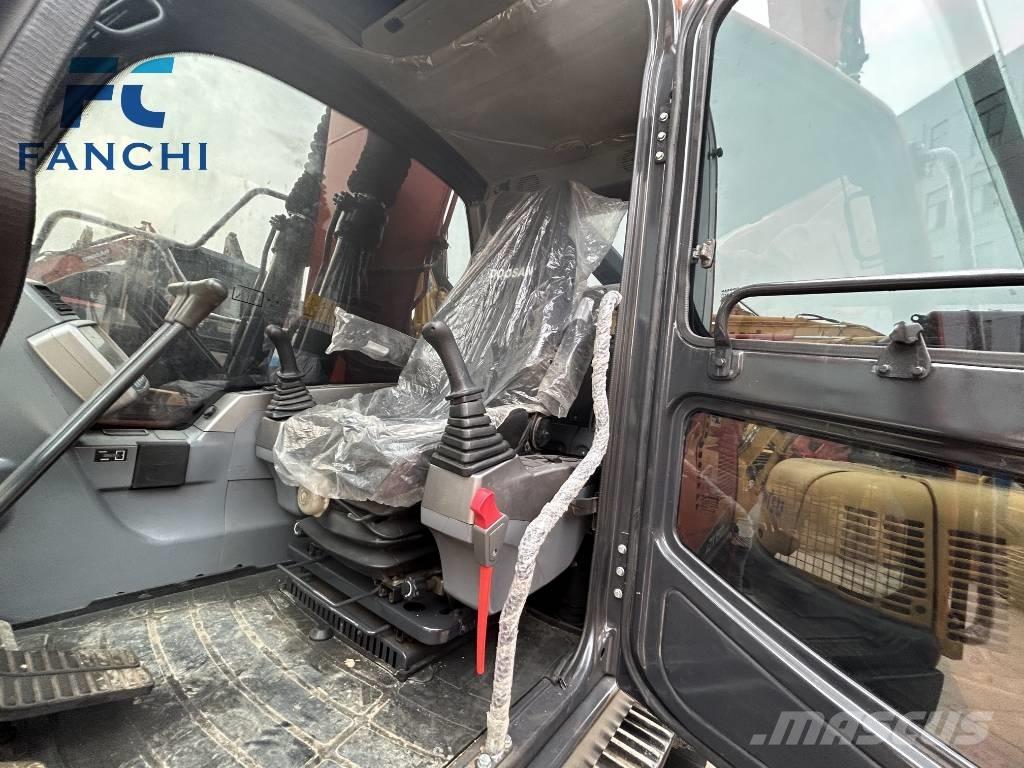 Doosan DX 150 LC-9C Bagri goseničarji