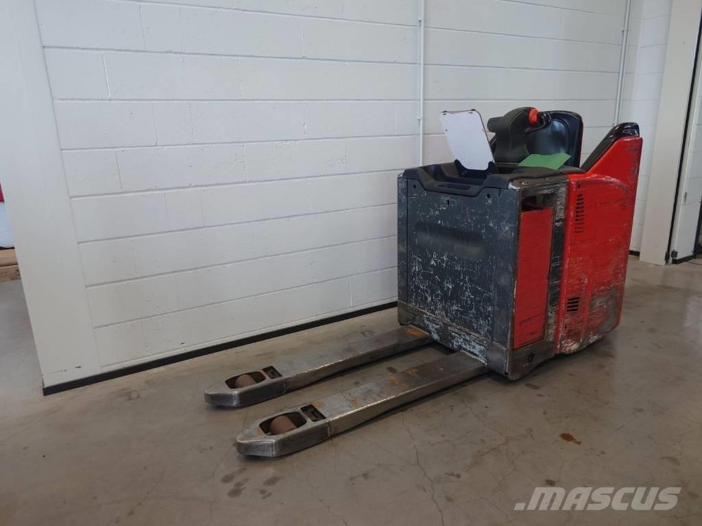 Linde T20SP/131 Električni nizko dvižni viličar s stojiščem