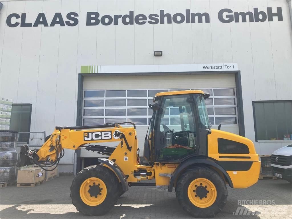 JCB TM220 Kolesni nakladalci