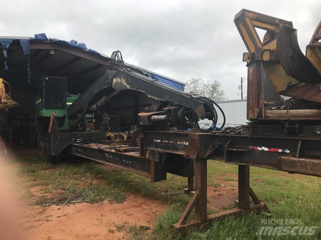 John Deere 437 D Nakladalci za les