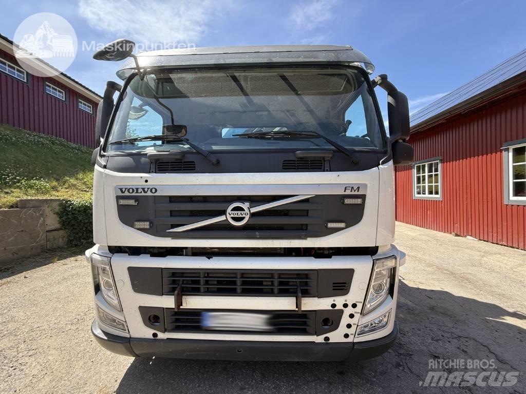 Volvo FM 330 Tovornjaki z žerjavom
