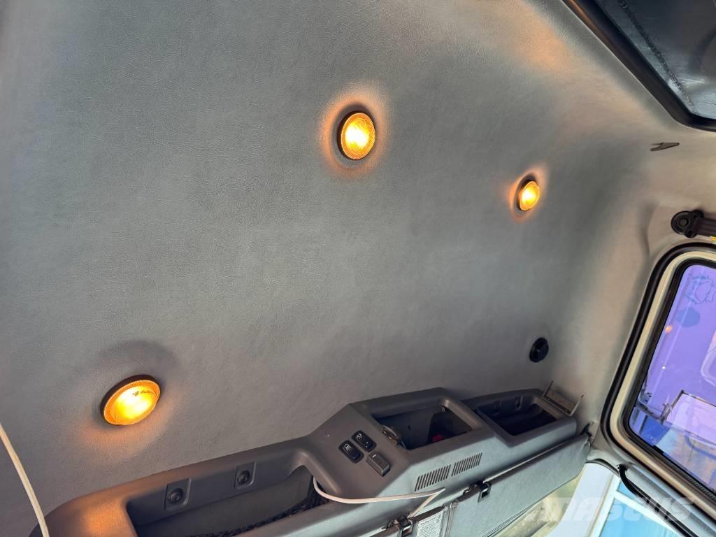 Mack Granite GU 713 Kiper tovornjaki