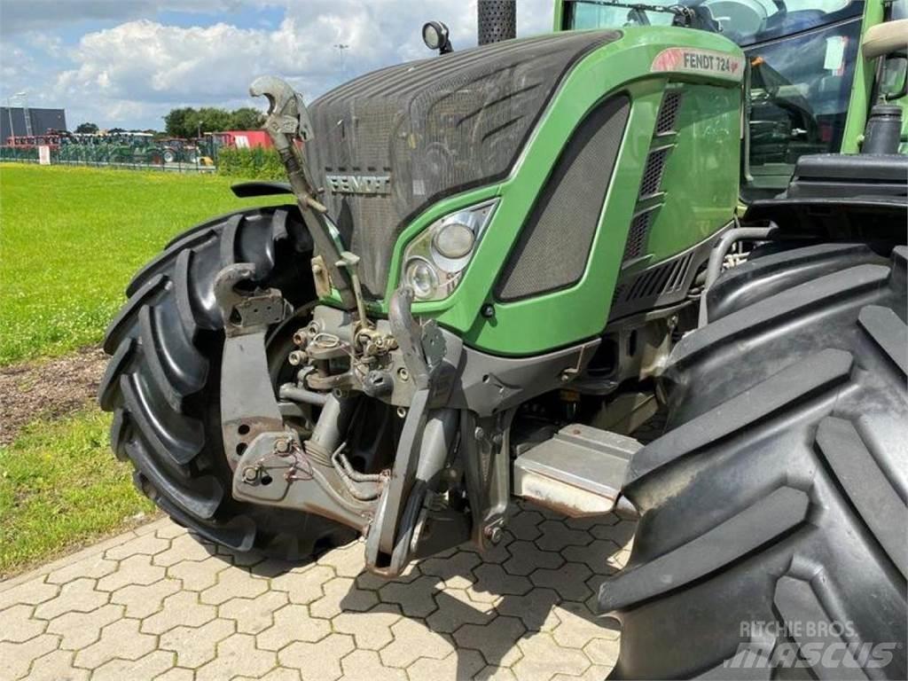 Fendt 724 PROFI Traktorji