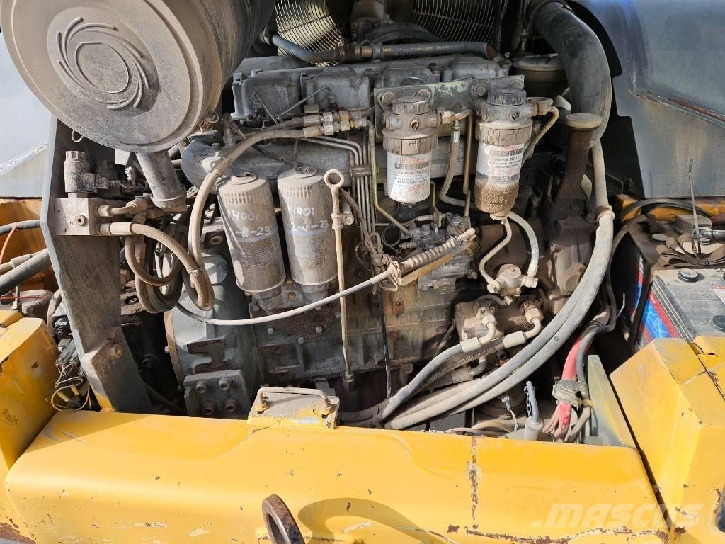 Liebherr L538 Kolesni nakladalci