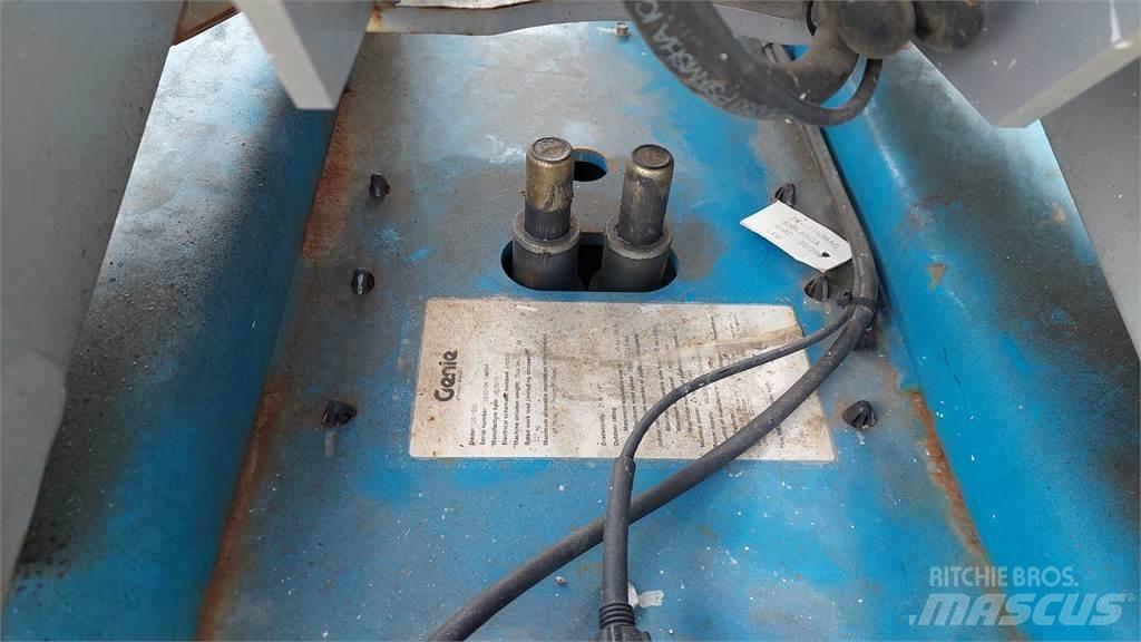 Genie GS1932 Škarjaste dvižne ploščadi