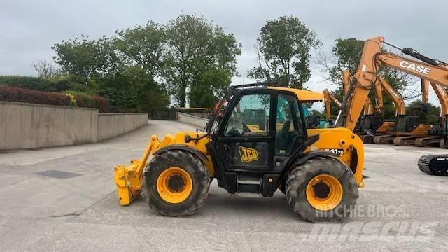 JCB 541-70 Agri Kmetijski teleskopski nakladalci