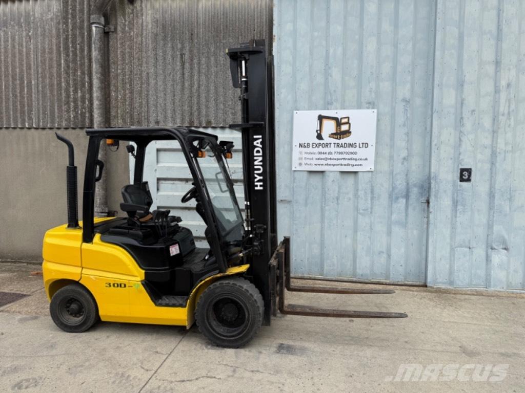 Hyundai 30 D Dizelski viličarji