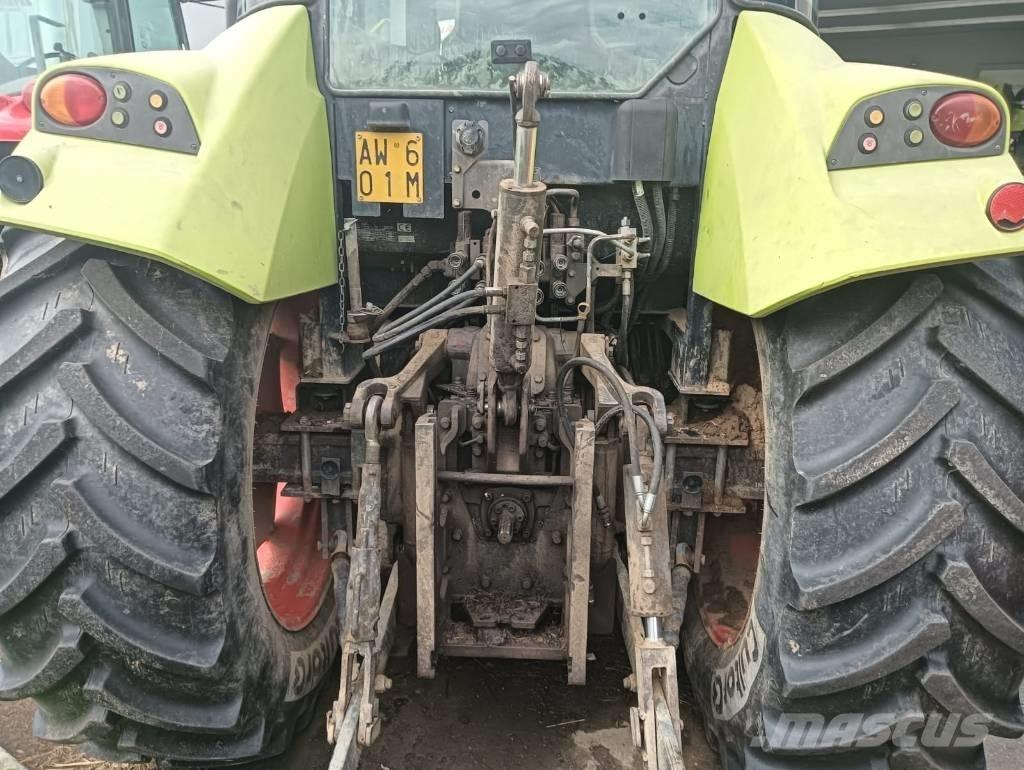 CLAAS Arion 420 Traktorji
