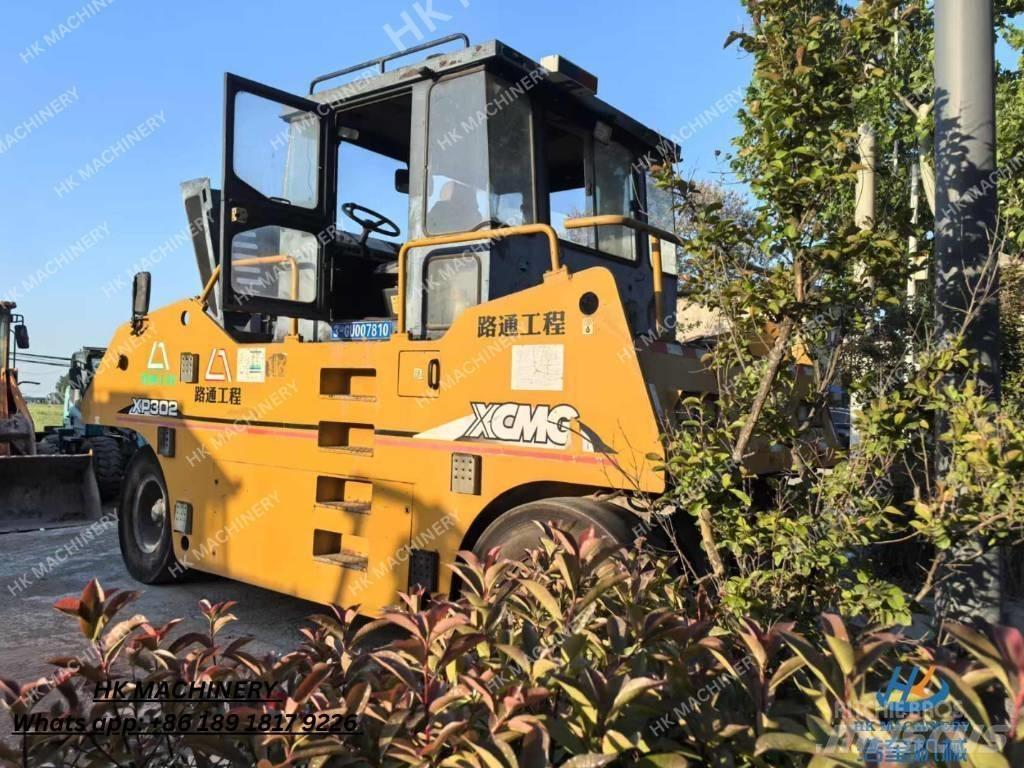 XCMG XP302 Kolesni valjarji s pnevmatikami