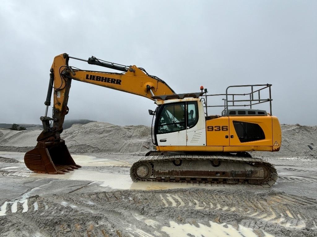 Liebherr 936 Bagri goseničarji