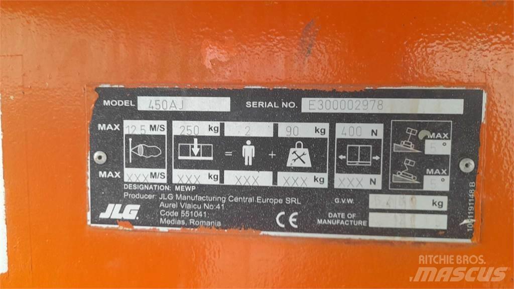 JLG 450AJ Zglobne dvižne ploščadi
