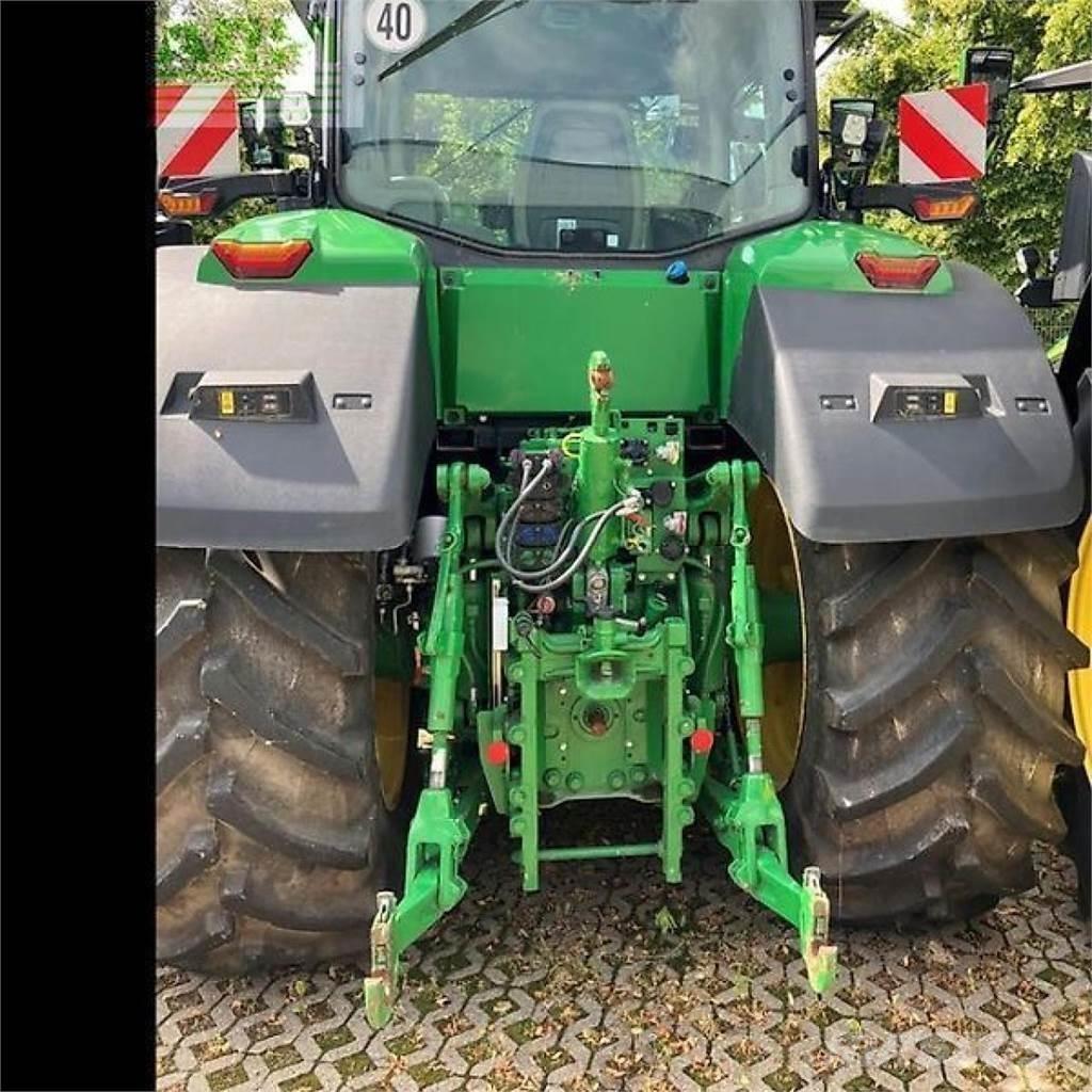 John Deere 7r 330 Traktorji