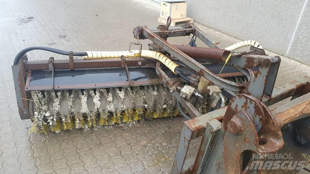 Holms 2,5 m kost Drugi stroji za cesto in sneg