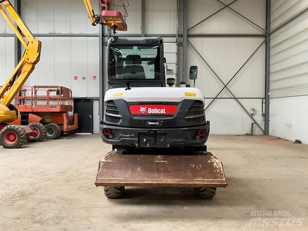 Bobcat E 57 W Bagri na kolesih