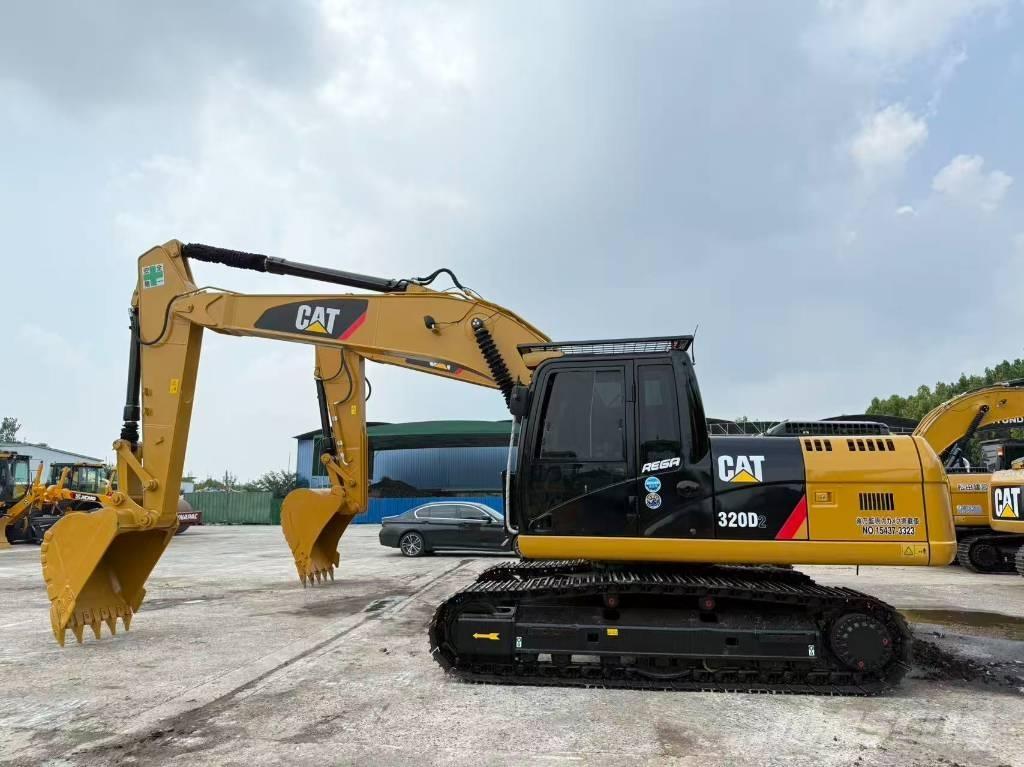 CAT 320D2 Bagri goseničarji
