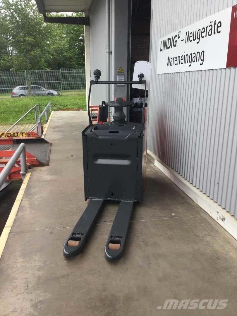Linde T25FP Samopogonski ročni viličarji
