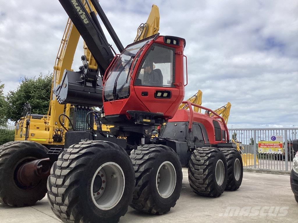 Komatsu 931 XC Harvesterji