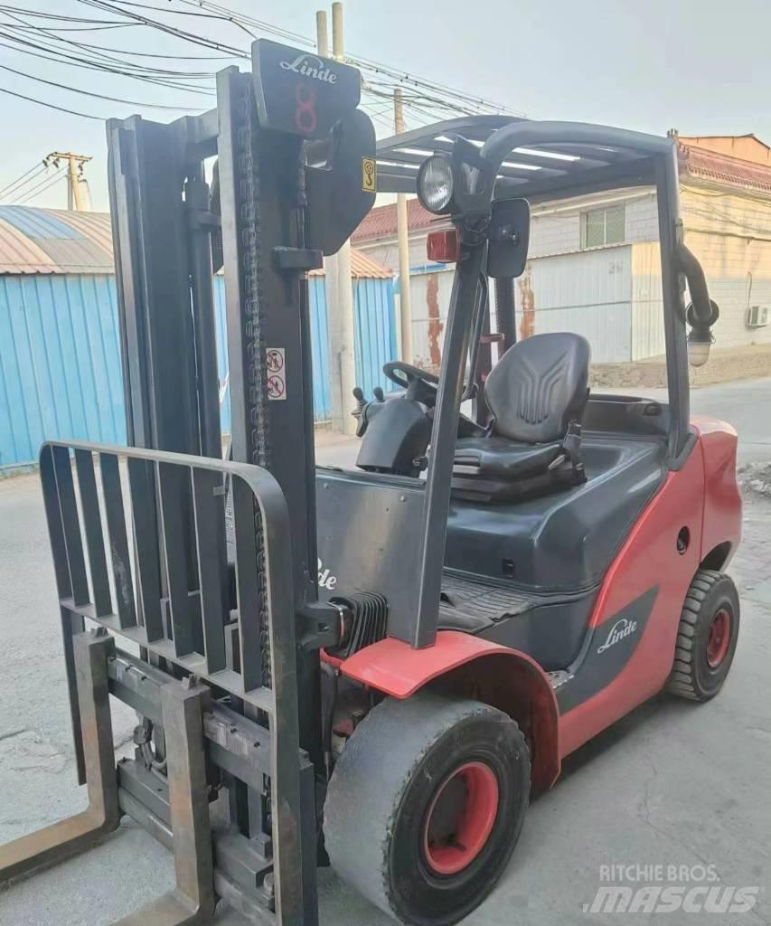Linde H 30 D Dizelski viličarji