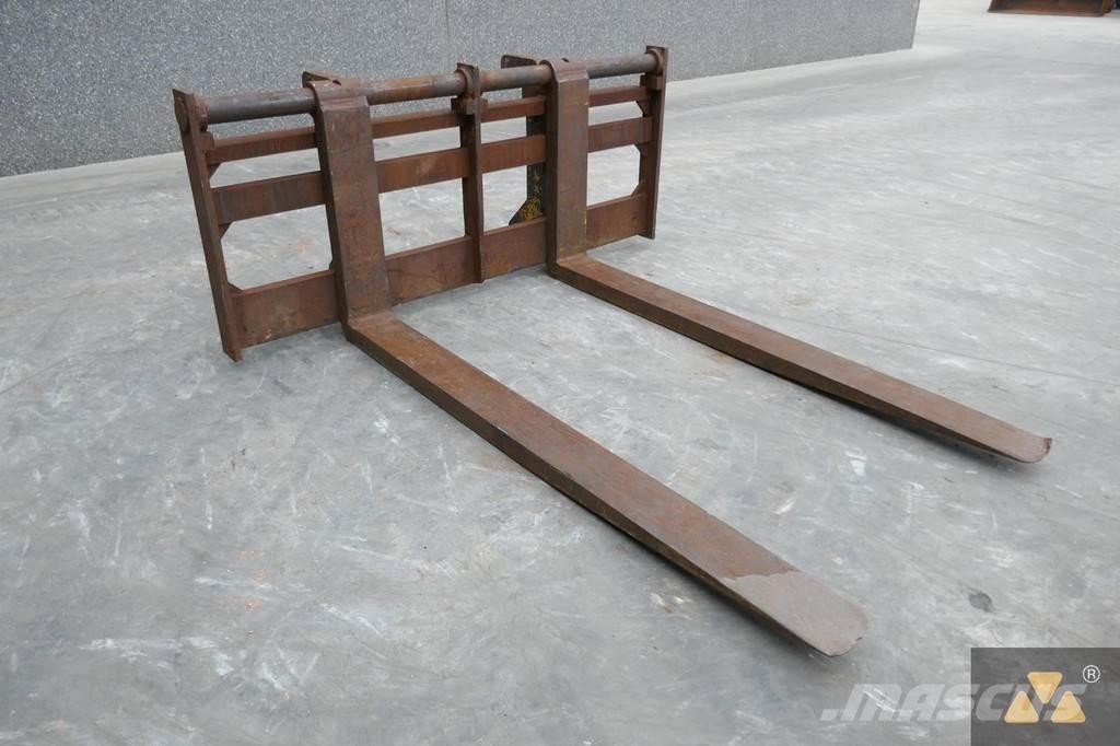 CAT 966/972 Forks Transport - drugo