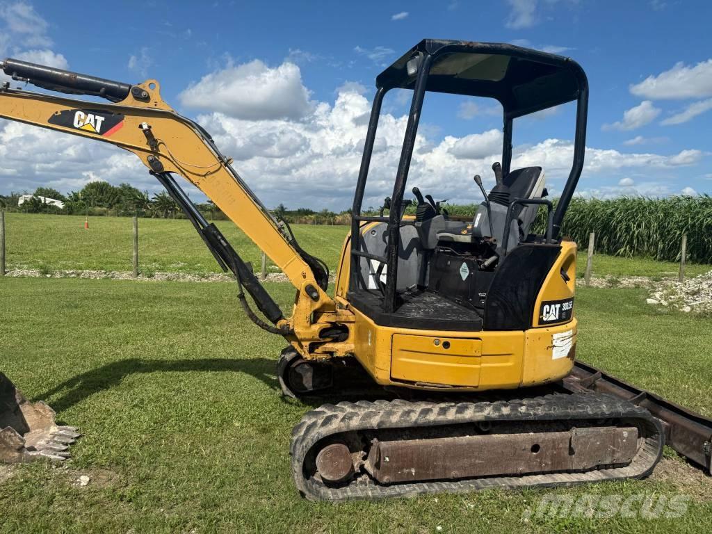 CAT 303.5 E CR Mini bagri <7t