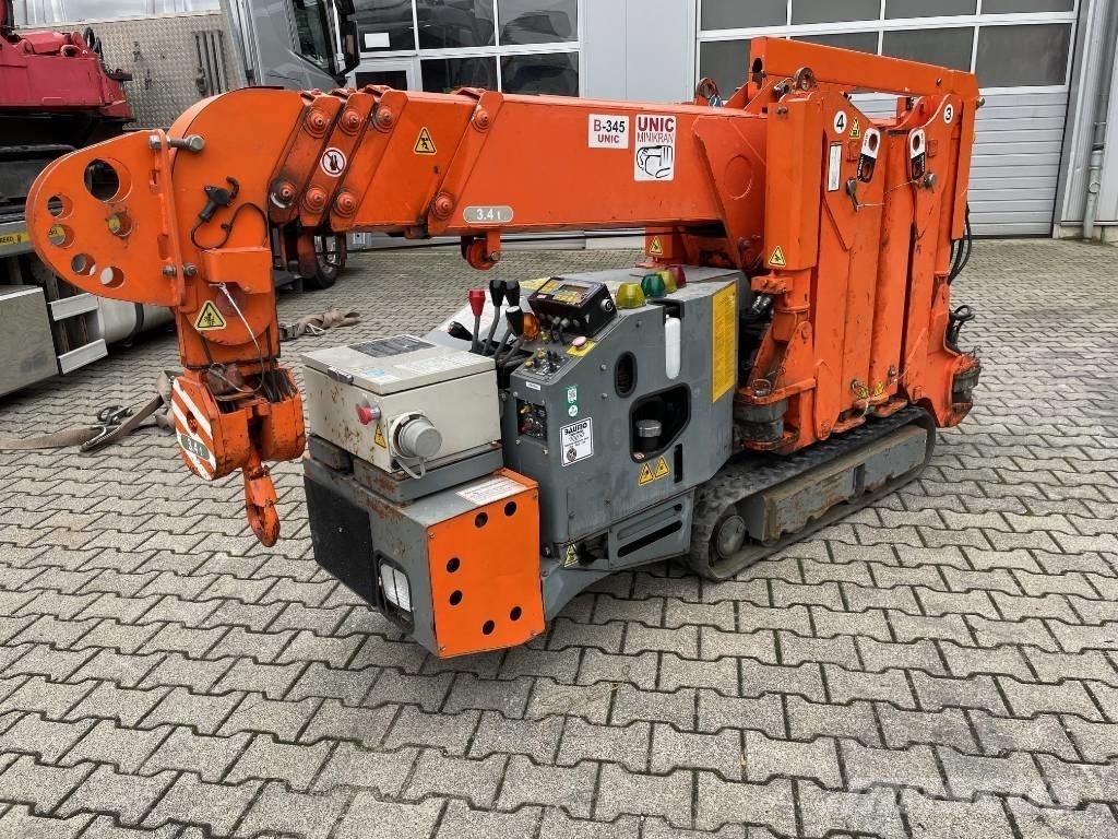 Unic B 345 Dvigala na gosenicah