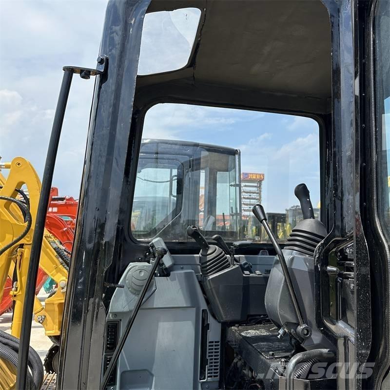 CAT 303.5 E Mini bagri <7t