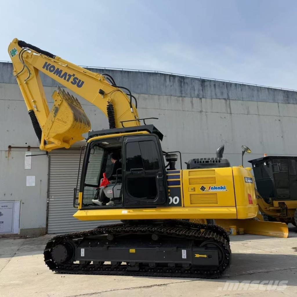 Komatsu PC200-8N1 Midi bagri 7t – 12t